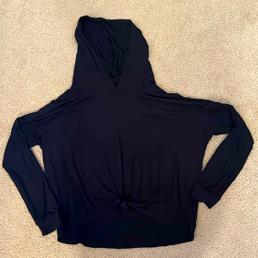 Beyond yoga long sleeve hooded shirt